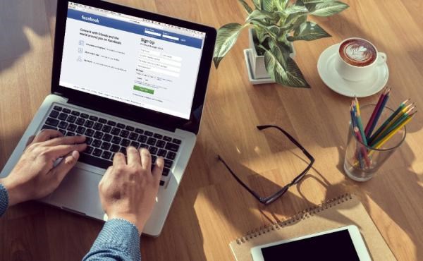 How to Optimize Social Media in Your Job Search