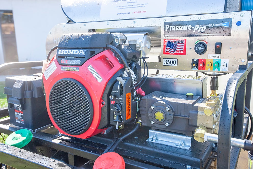 The Mud Puppy - Mud Dog Preasure Washing Trailer