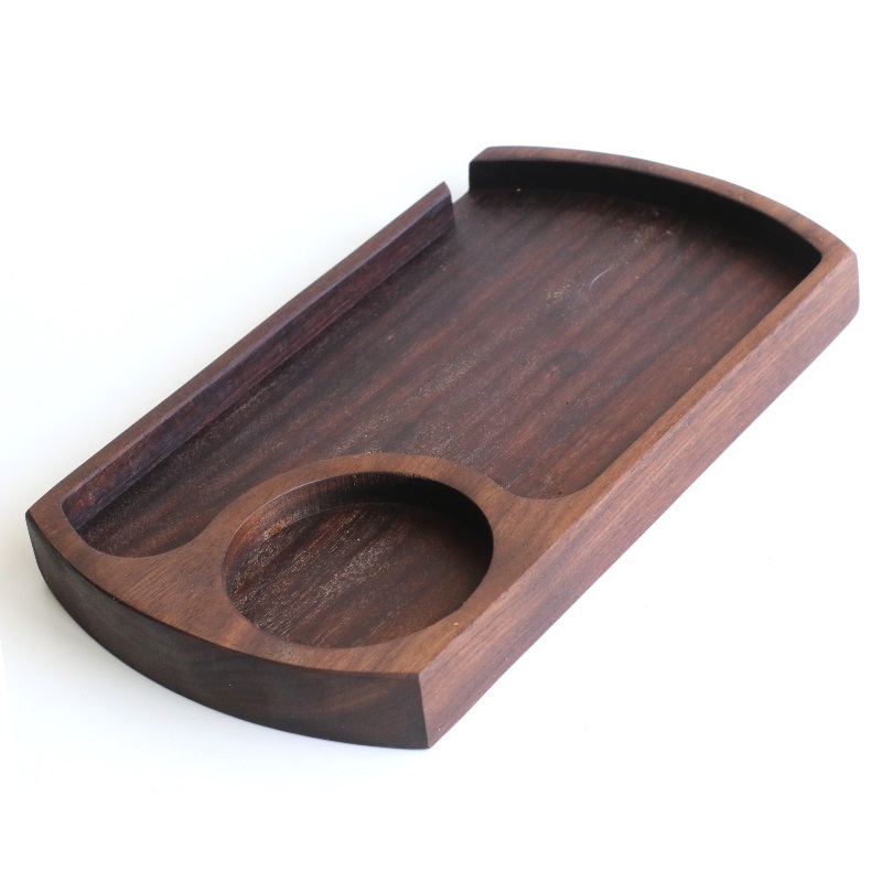 best tray, cedar tray, cedar wood tray, clipping tray, joint, marijuana joint, rolling papers, rolling tray, rolling tray for weed, weed tray, wood tray
