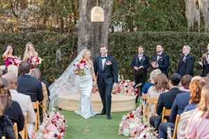 LizizieSmithWeddingEdits-00572.jpg